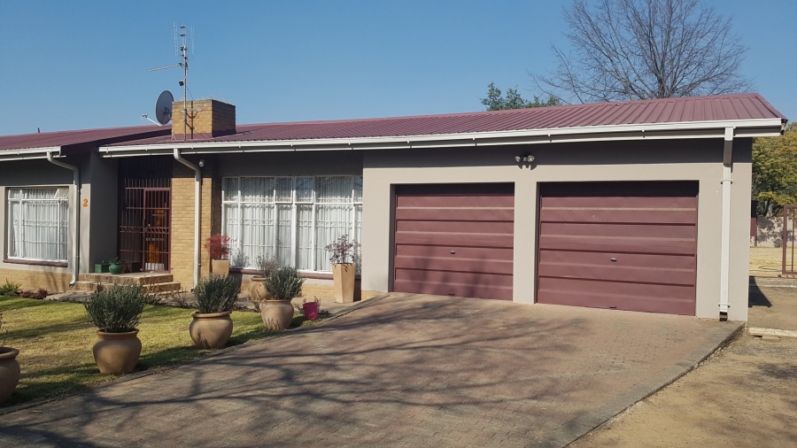 To Let 3 Bedroom Property for Rent in Morelig Free State